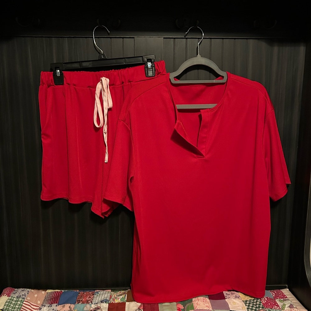 SHEIN Red Women's lounge shorts Set